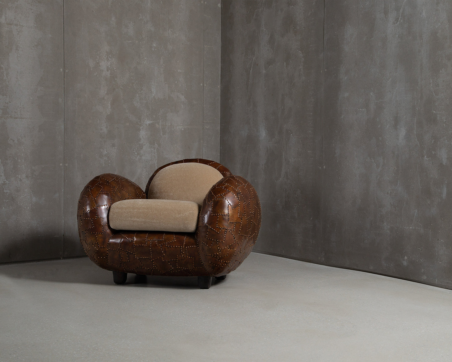 Carapace Armchair Bronze